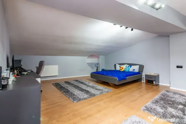 Vanzare Cladire P+1+M cu Spatiu Comercial + Rezidential, ... - Bucuresti (Bucuresti-Ilfov)