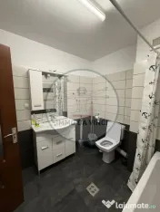 Apartament 3 camere si parcare DE INCHIRIAT Zona Aurel Vl... 