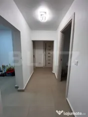 Apartament 3 camere, renovat recent – Zona Centrală 