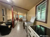 Gospodărie cu 10.900 mp teren, 3 constructii, Cainelu de Su