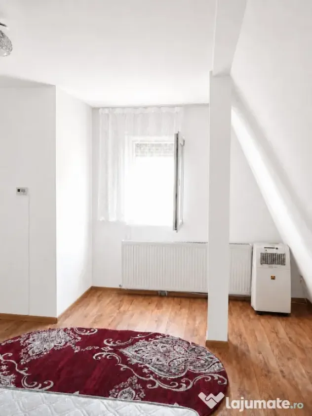 Vand apartament 2 camere loc parcare,Al. Resita, Sect. 4 - Bucuresti (Bucuresti-Ilfov)
