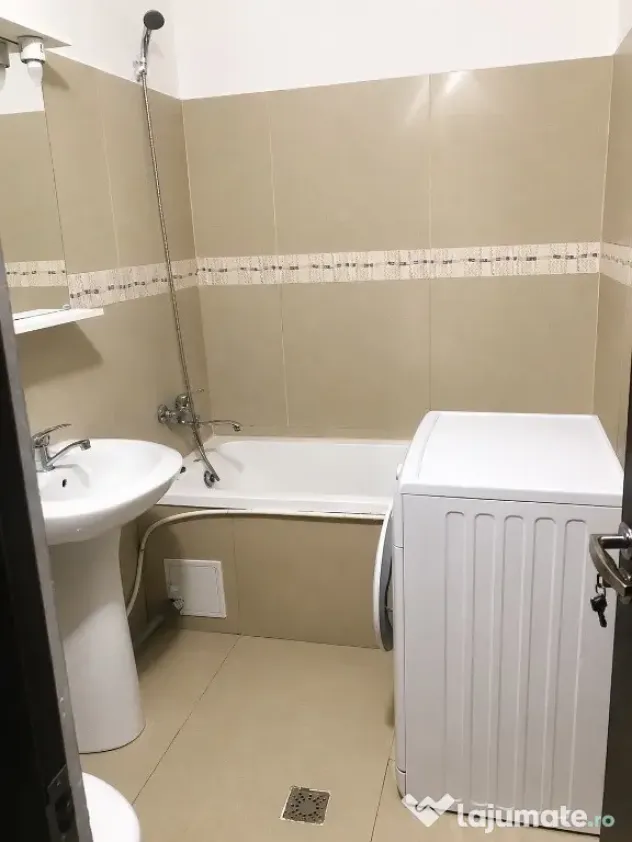 Vand apartament 2 cam,/Centrala proprie/Parcare/Sector 4,Al.Resita - Bucuresti (Bucuresti-Ilfov)