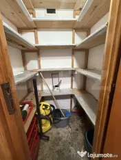 Apartament spațios, 4 camere, în zona Cornișa Et 3 din 4