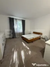 Apartament spațios, 4 camere, în zona Cornișa Et 3 din 4