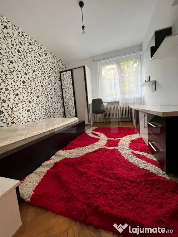 Apartament spațios, 4 camere, în zona Cornișa Et 3 din 4 - Targu Mures (Mures)