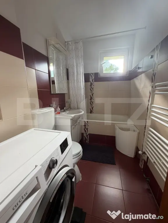 Apartament spațios, 4 camere, în zona Cornișa Et 3 din 4 - Targu Mures (Mures)