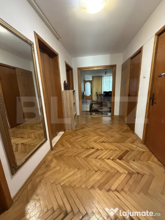 Apartament spațios, 4 camere, în zona Cornișa Et 3 din 4 - Targu Mures (Mures)