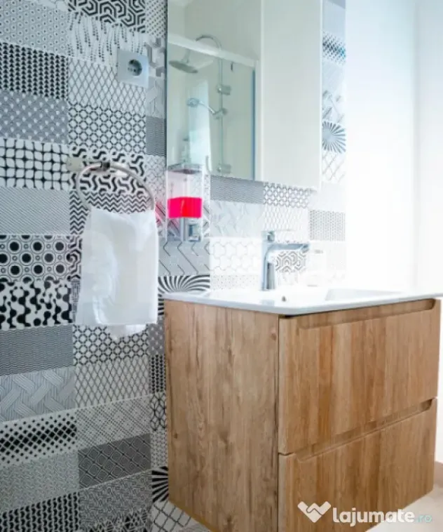 Studio cu acces la curte interioară | 39 mp | Aproape de ce - Cluj-Napoca (Cluj)