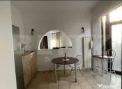 Vilă 4 camere, semidecomandat, 135mp, zona Tătărasi