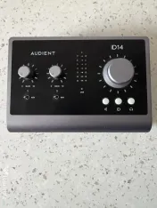 Vand Interfata de sunet Audient ID14 