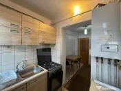 Apartament 3 camere decomandat, Cartier Sărari, zona Henri 