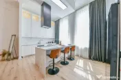 Apartament 3 camere, 83mp, Republicii, monument istoric 
