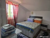 Casă de vânzare cu 4 camere, garaj și teren de 766 mp ??
