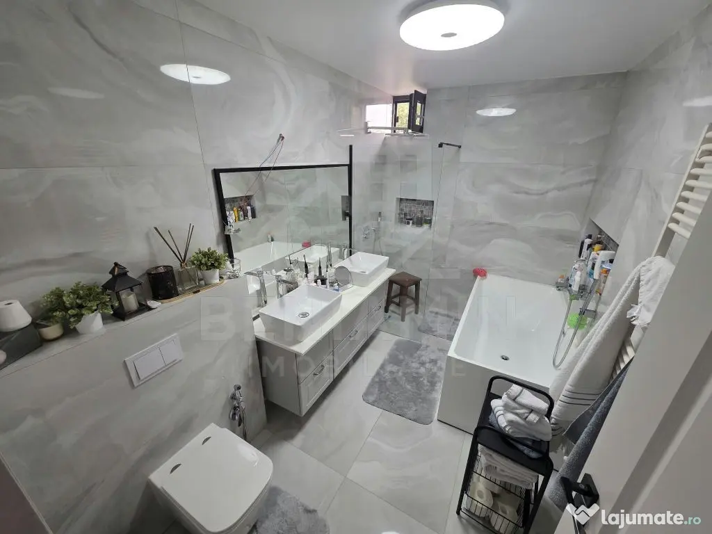 Casa de vanzare in Romanesti cu teren 1200mp mobilata uti... - Craiova (Dolj)