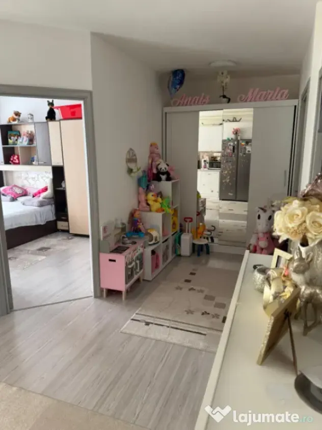 Apartament 3 camere, 68MP+2 Parcari, Zona Florilor, Floresti - Floresti (Cluj)