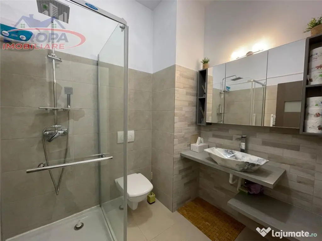 Apartament 4 camere de inchiriat zona Coral- Tulcea - Tulcea (Tulcea)
