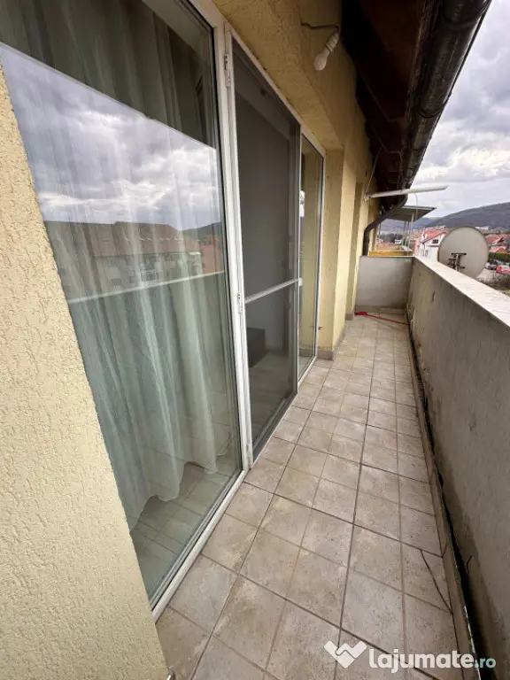 Apartament 2 camere ZONA MUZEUL APEI - Floresti (Cluj)