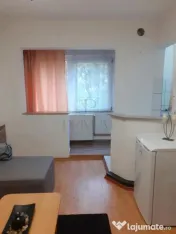LUNEI - AP. 1 CAMERA - mobilat, utilat, etaj intermediar