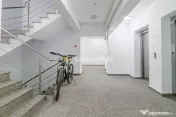 De închiriat garsonieră spatioasă 