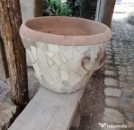 Jardiniera ghiveci mare cu placaj de piatra sparta 45 cm. diametru