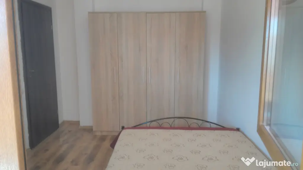 Proprietar inchiriez apartament 2 camere la 7-8 min de metrou Dimitrie Leonida