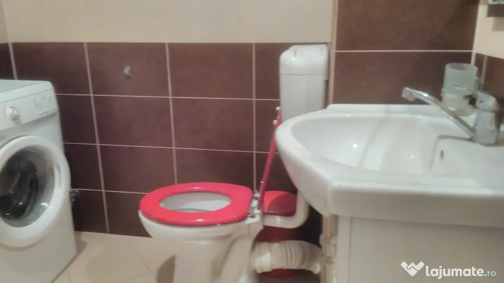 Proprietar inchiriez apartament 2 camere la 7-8 min de metrou Dimitrie Leonida