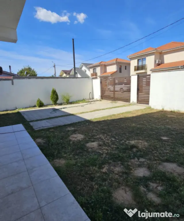 Casa deosebita ,P+1 , 185 mp utili, 250 mp teren, zona Selgr - Malu Mare (Dolj)