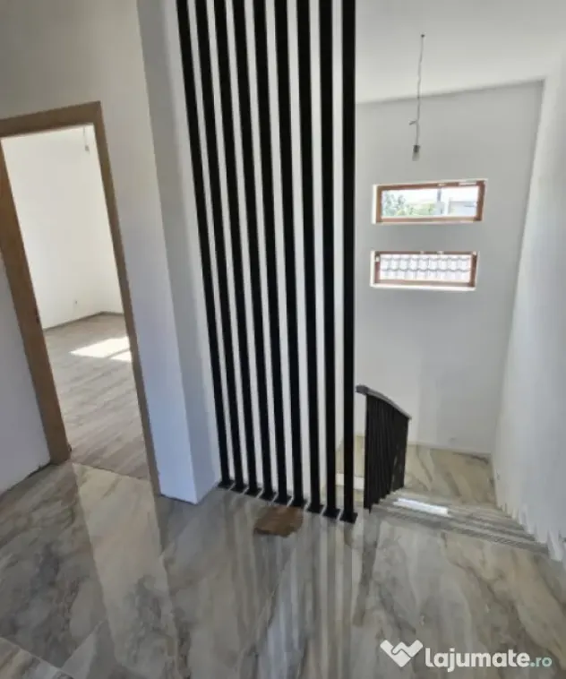 Casa deosebita ,P+1 , 185 mp utili, 250 mp teren, zona Selgr - Malu Mare (Dolj)