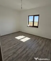 Casa deosebita ,P+1 , 185 mp utili, 250 mp teren, zona Selgr 