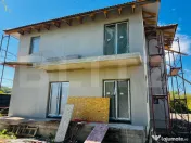 Casă individuală, Livezeni