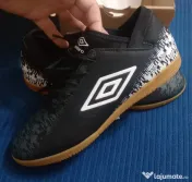 Pantofi de sala Umbro Formation II IC marimea 44,5 noi 