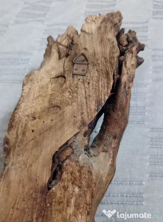 Sculptura naiva in lemn driftwood 50 cm. lungime