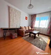 Vând apartament 2 camere , langa Facultatea de Litere