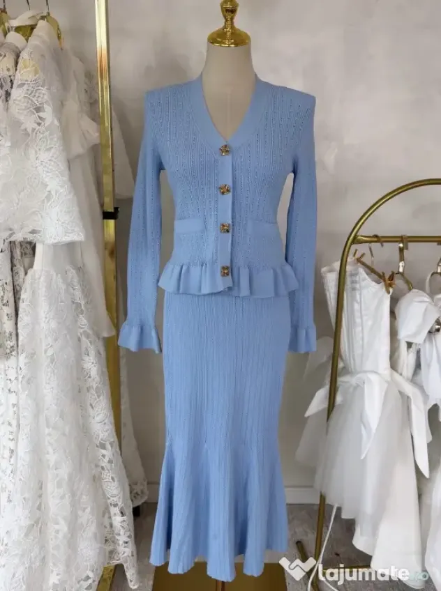 Rochiță elegantă versatilă