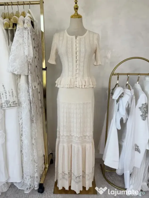Rochiță elegantă versatilă