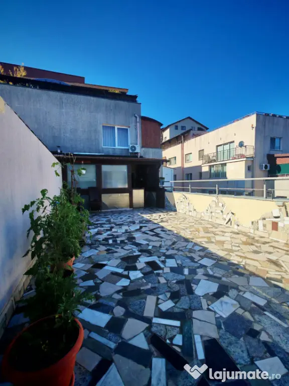 Apartament 2 camere 55mp+balcon 5mp si Terasa de 57 mp zona - Floresti (Cluj)