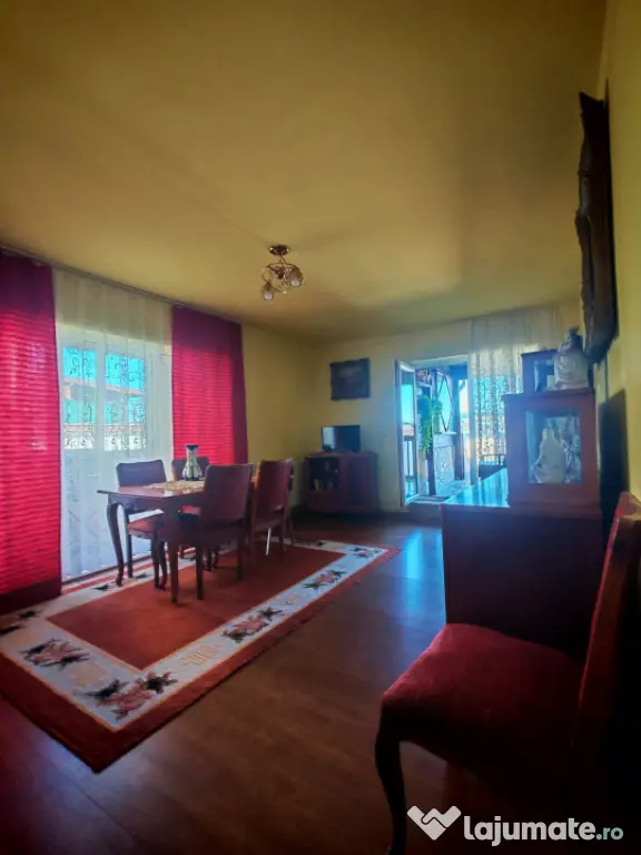 Apartament 2 camere 55mp+balcon 5mp si Terasa de 57 mp zona - Floresti (Cluj)