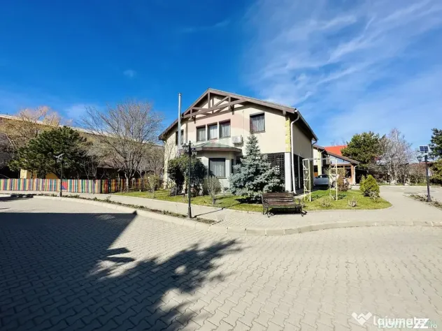 Casă / Vilă cartier exclusivist - Focsani (Vrancea)