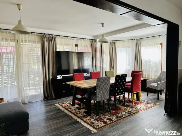 Casă / Vilă cartier exclusivist - Focsani (Vrancea)