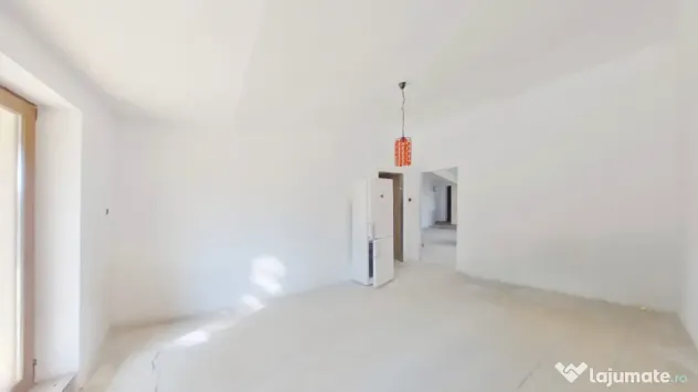 Casa insiruita pe un singur nivel cu 4 camere in Cartierul V - Arad (Arad)