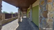 Casa insiruita pe un singur nivel cu 4 camere in Cartierul V 