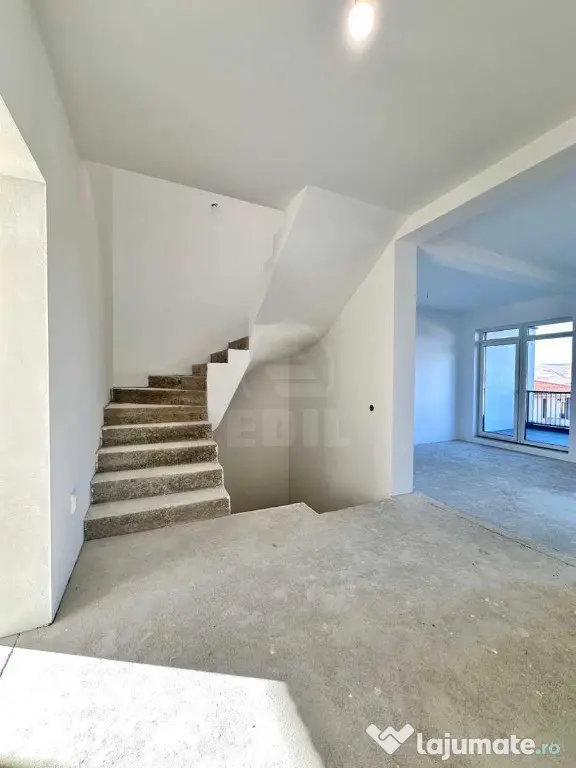 Casa tip Duplex,zona Centura Sud - Floresti (Cluj)