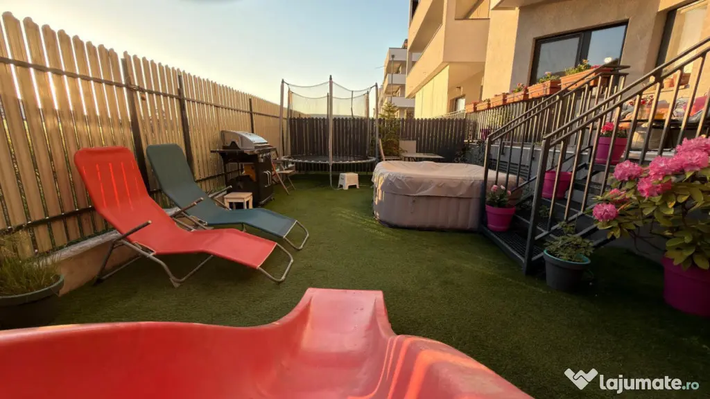 Apartament de vanzare ,3 camere 65 mp /GRADINA 51MP, zona SU - Floresti (Cluj)