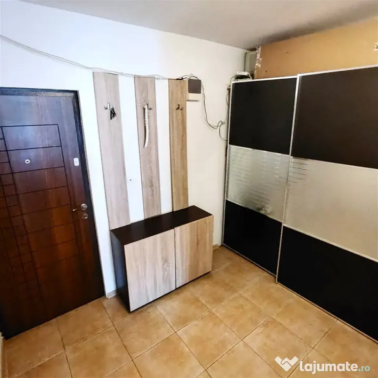 Apartament 3 camere 65 mp, zona Tineretului - Floresti (Cluj)