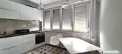 3 camere vis-a vis de Parul IOR 