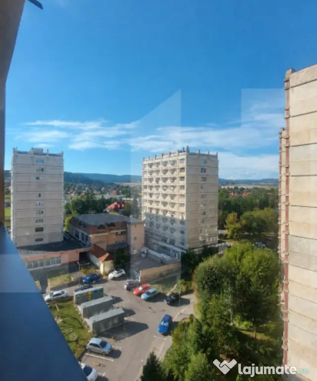 Apartament 3 camere I 67 mp +balcon I Priveliste superba I S - Sfantu Gheorghe (Covasna)