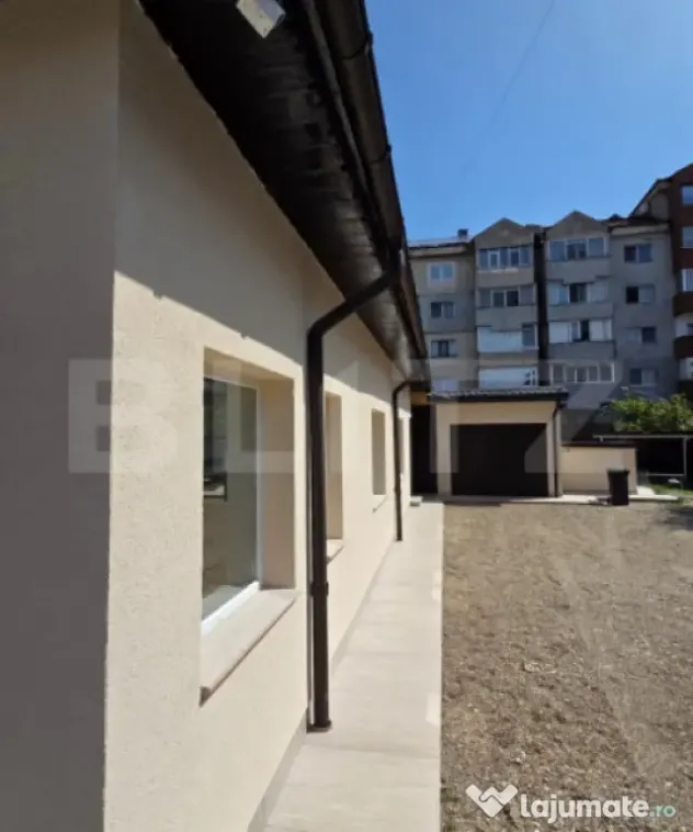 ???? CASĂ DE ÎNCHIRIAT – IDEALĂ PENTRU BIROU SAU ACTIVI - Targoviste (Dambovita)