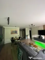 Apartament cu 2 camere 53 mp + terasa 12 mp in Floresti zona
