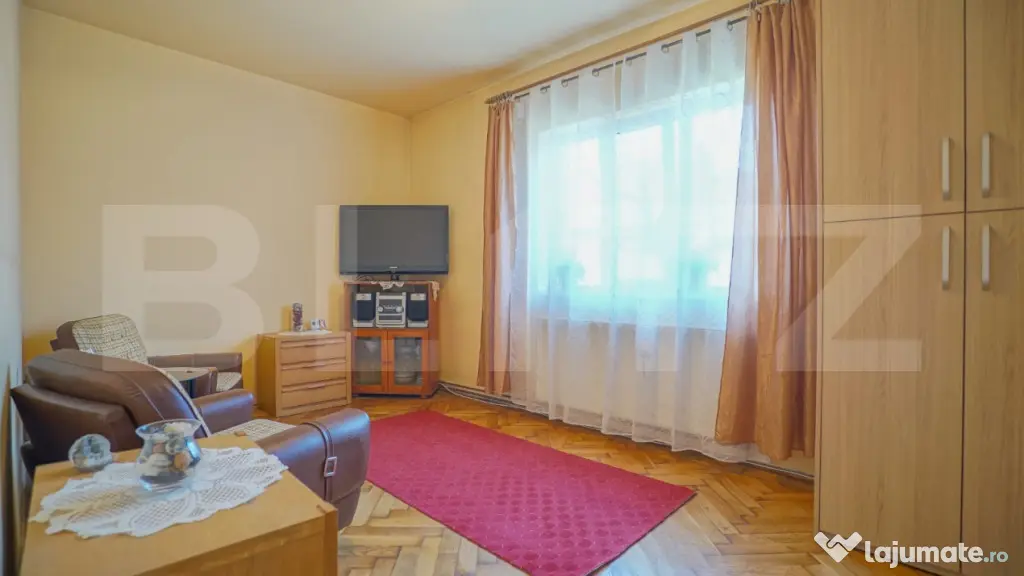 Casa cu 2 apartamente, 2 corpuri si teren – Rasnov - Rasnov (Brasov)