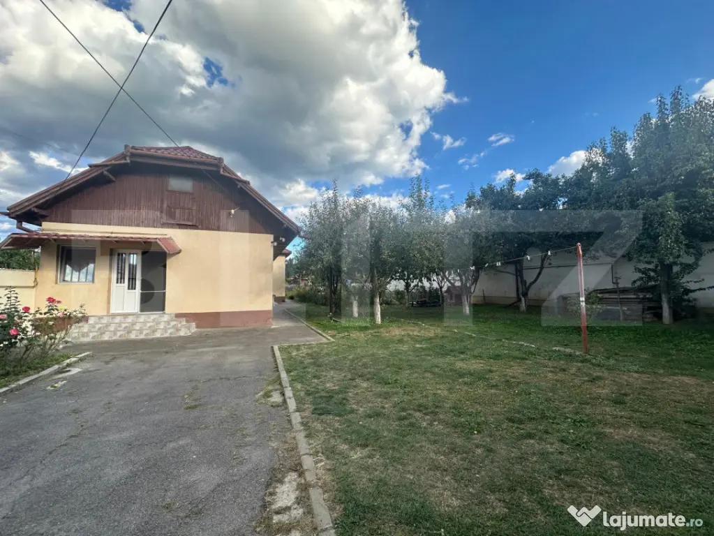 Casa cu 2 apartamente, 2 corpuri si teren – Rasnov - Rasnov (Brasov)